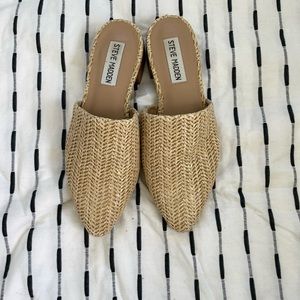 Steve Madden mules with 1” wood heel. Straw like material on top. Size 5.5